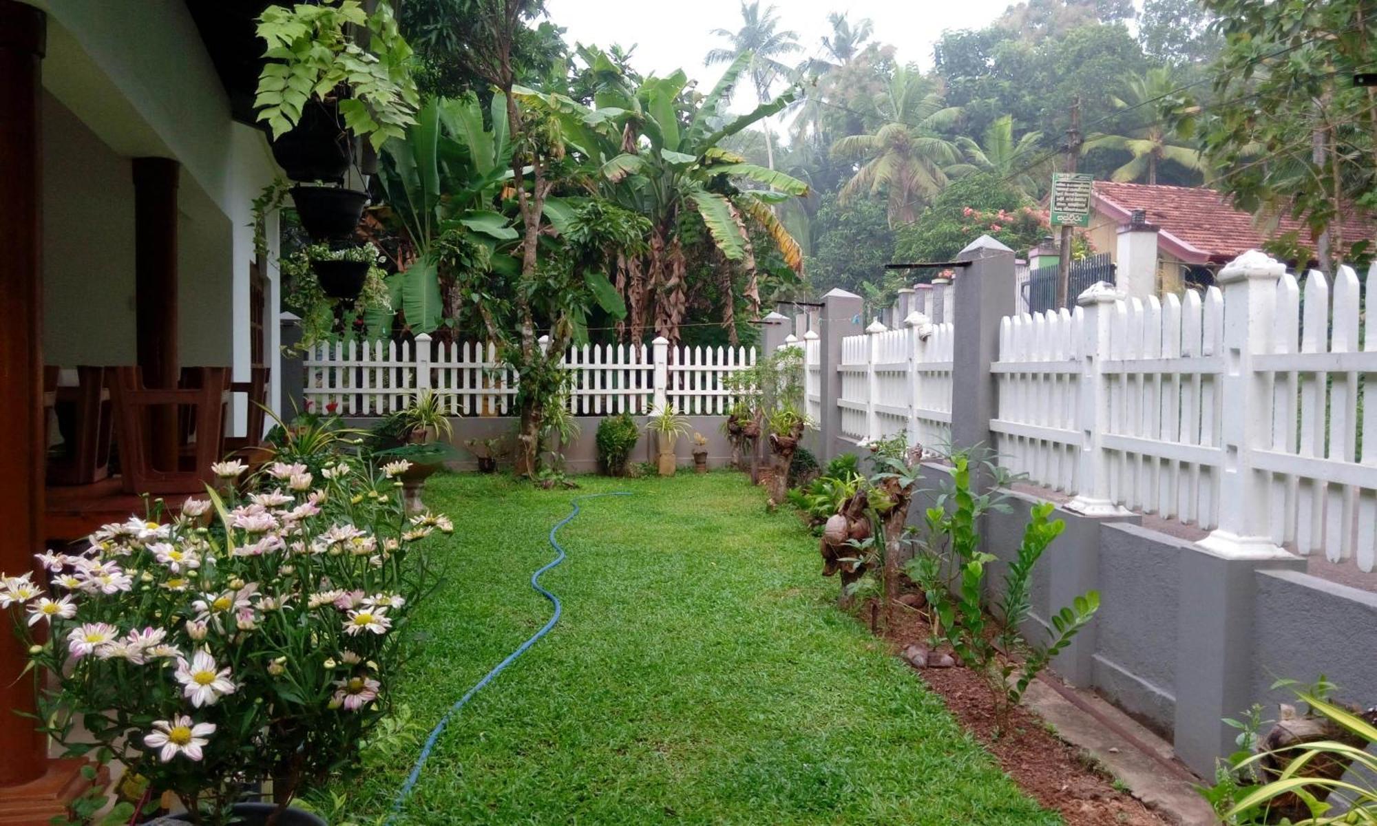 Le Meridien Bnb For Foreign Travelers Negombo Exterior foto